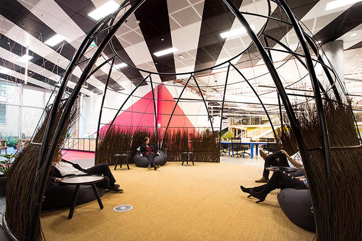 动感空间 英国Huckletree伦敦西区联合办公空间设计欣赏