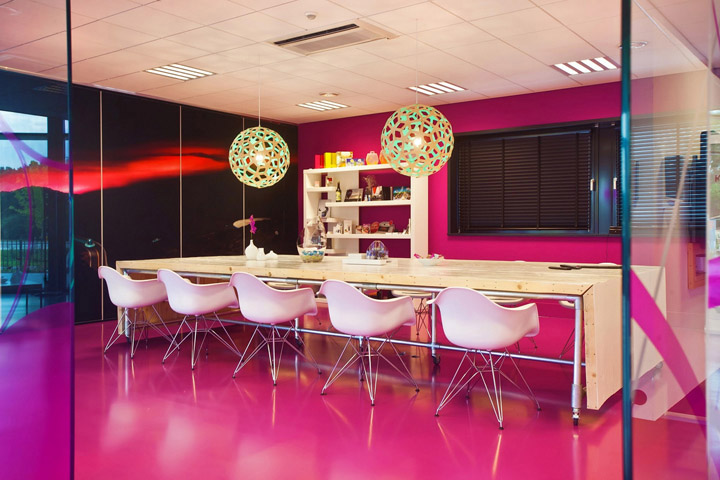 自由设计：荷兰 Alien Trick 创意办公空间